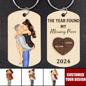 The Year I Found My Missing Piece Kissing Couples - Couple Personalized Stainless Steel Keychain - Gift For Husband Wife, Anniversary